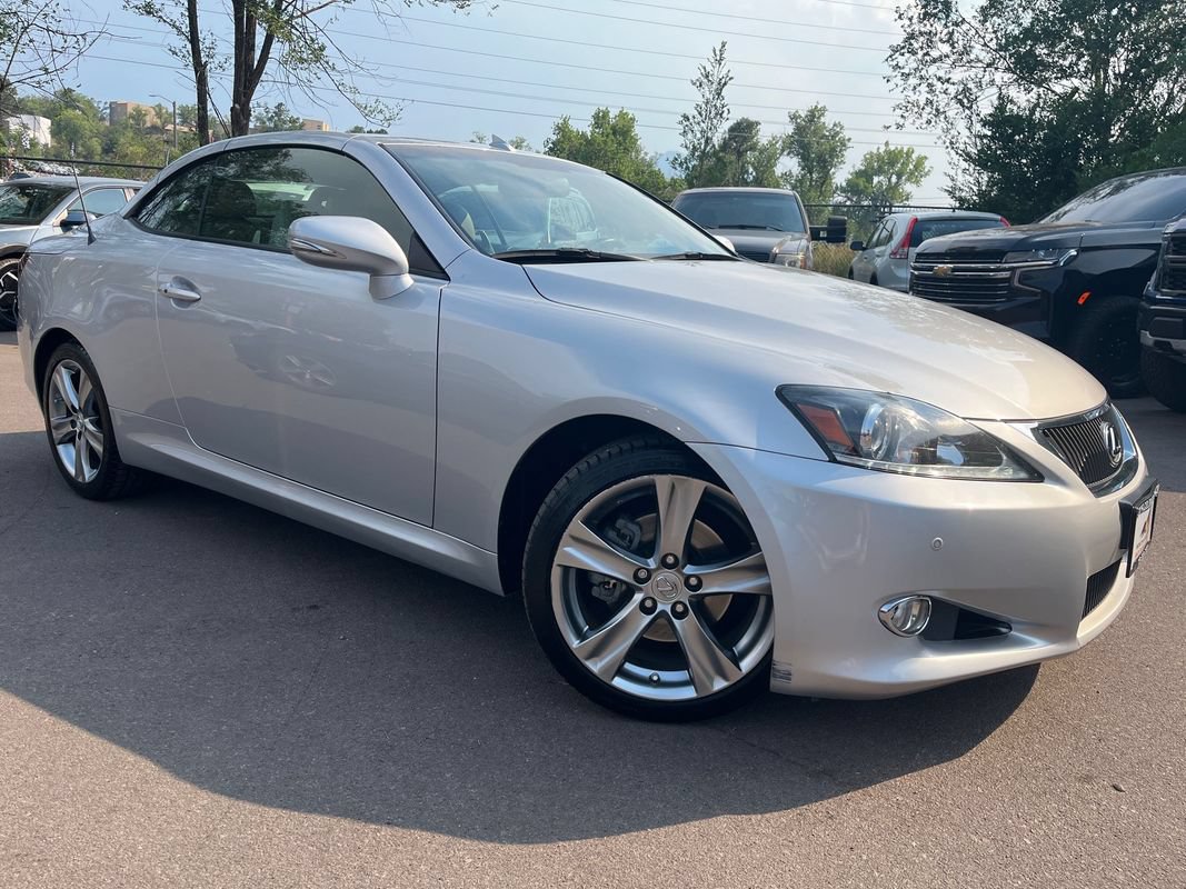 Used 2012 Lexus IS 250C w/ Luxury Pkg RWD image 1