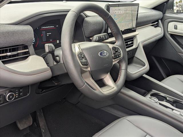 New 2026 Ford Explorer Active w/ Active Comfort Package image 3