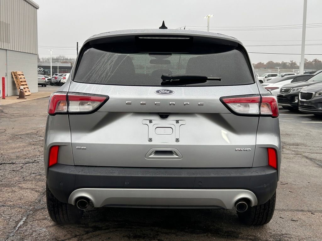 Used 2022 Ford Escape SE w/ Cold Weather Package image 6