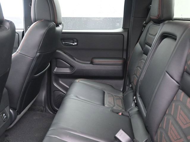Used 2025 Nissan Frontier Pro-X w/ Pro Premium Package image 10