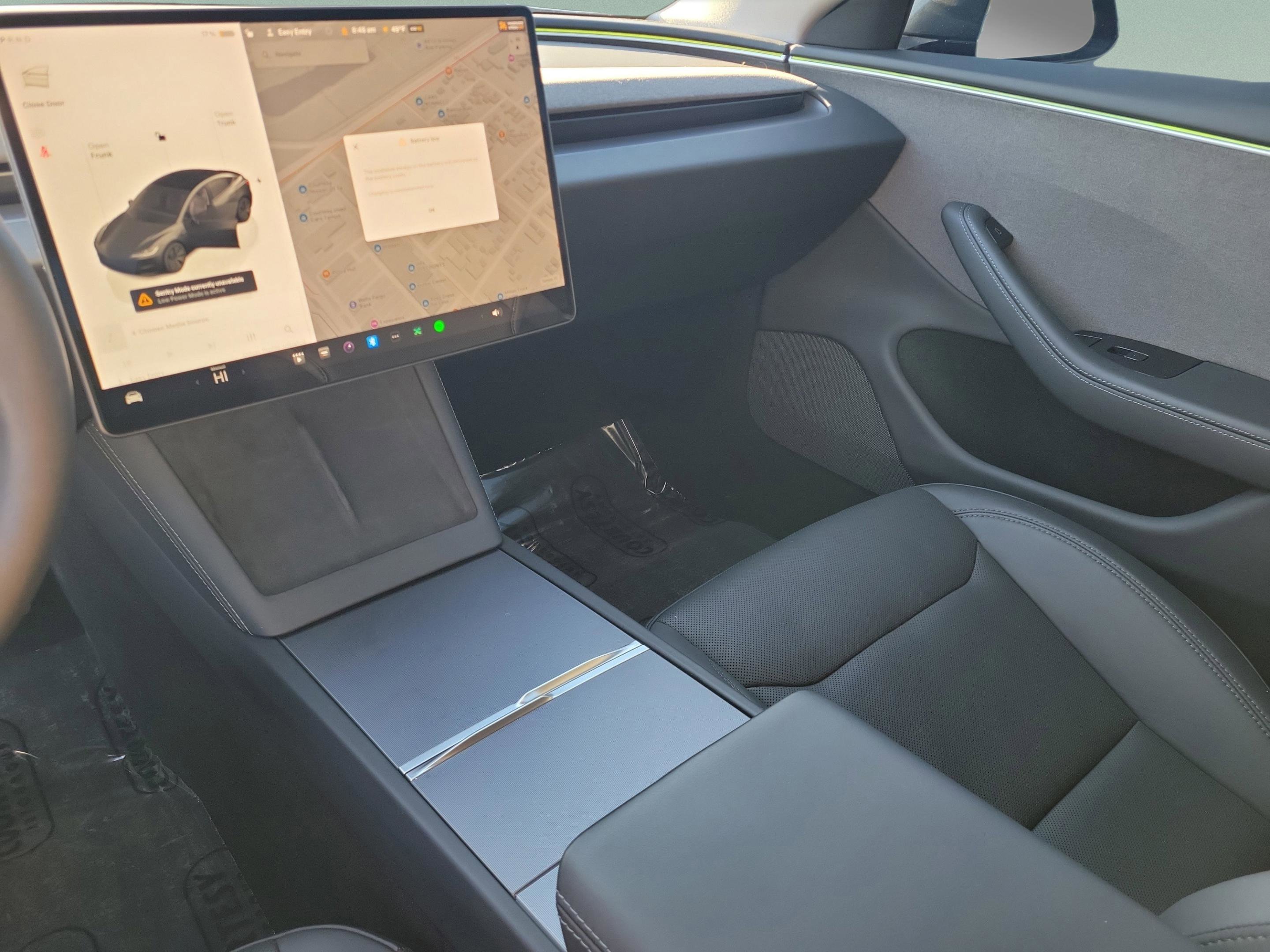 Used 2024 Tesla Model 3 image 27