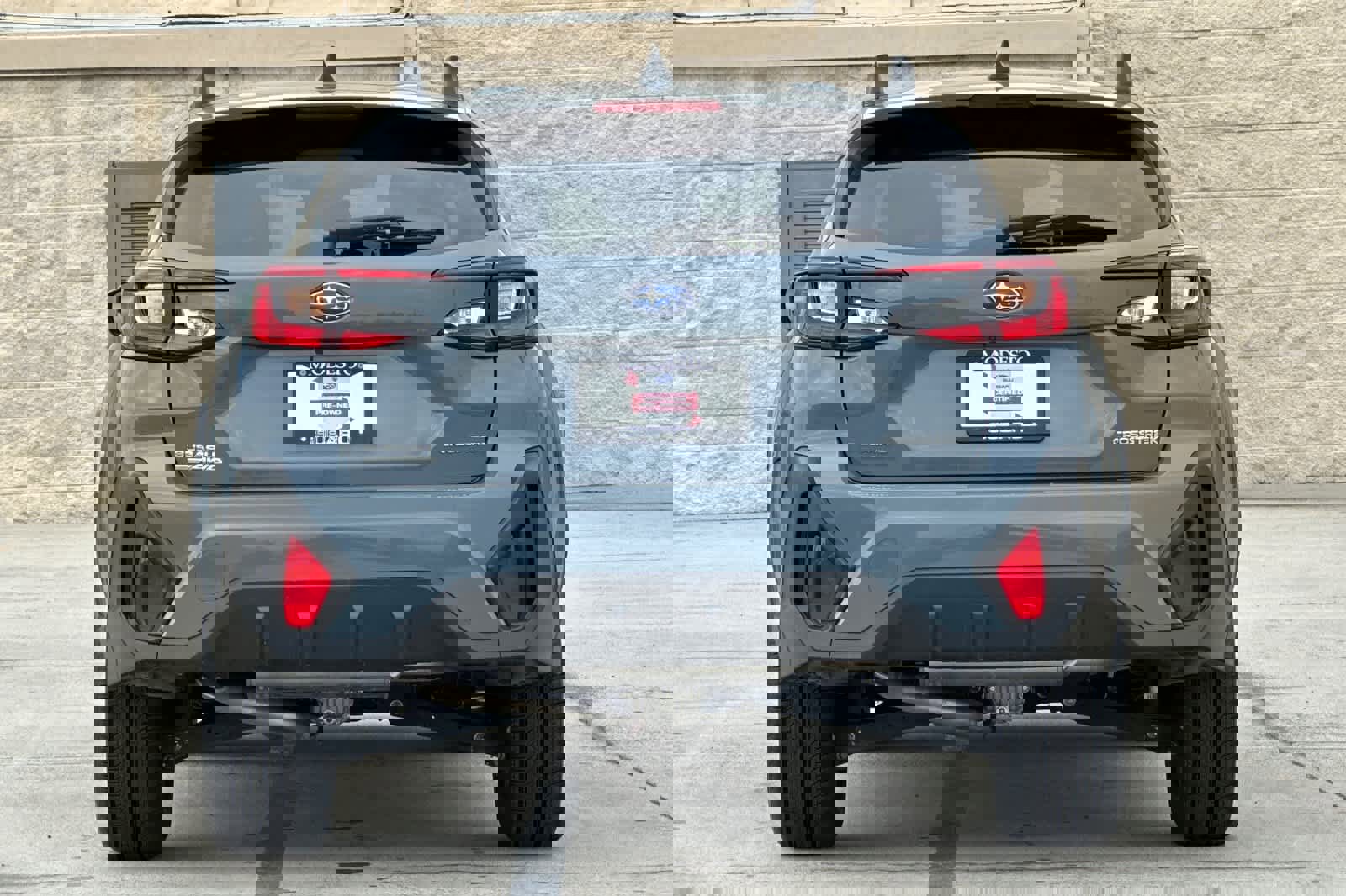 Certified 2024 Subaru Crosstrek 2.0i Premium image 4