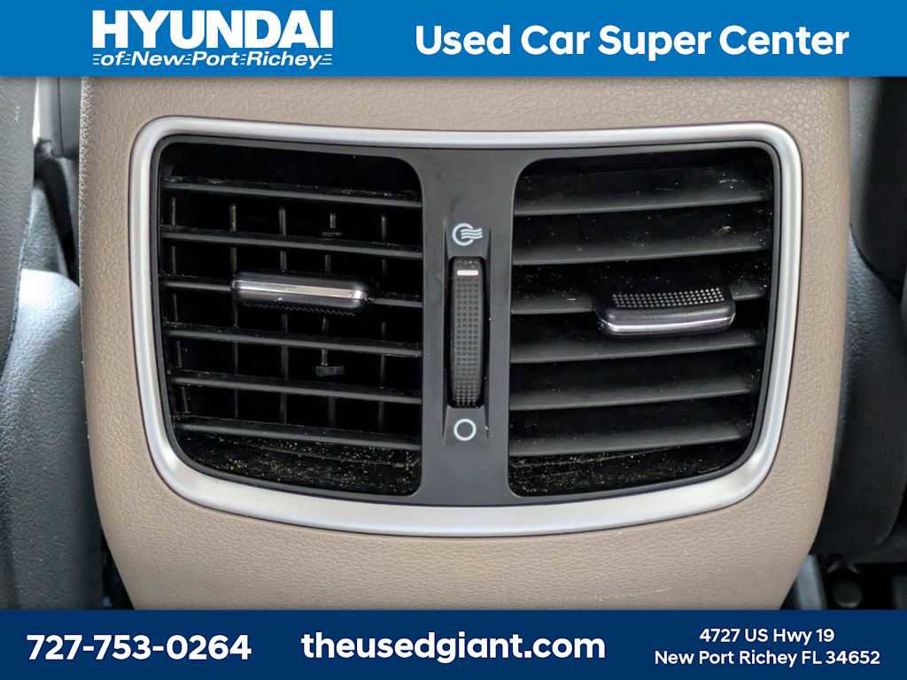 Used 2019 Hyundai Tucson Limited FWD image 16