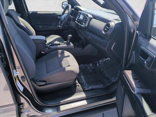 Used 2017 Toyota Tacoma TRD Sport RWD image 21