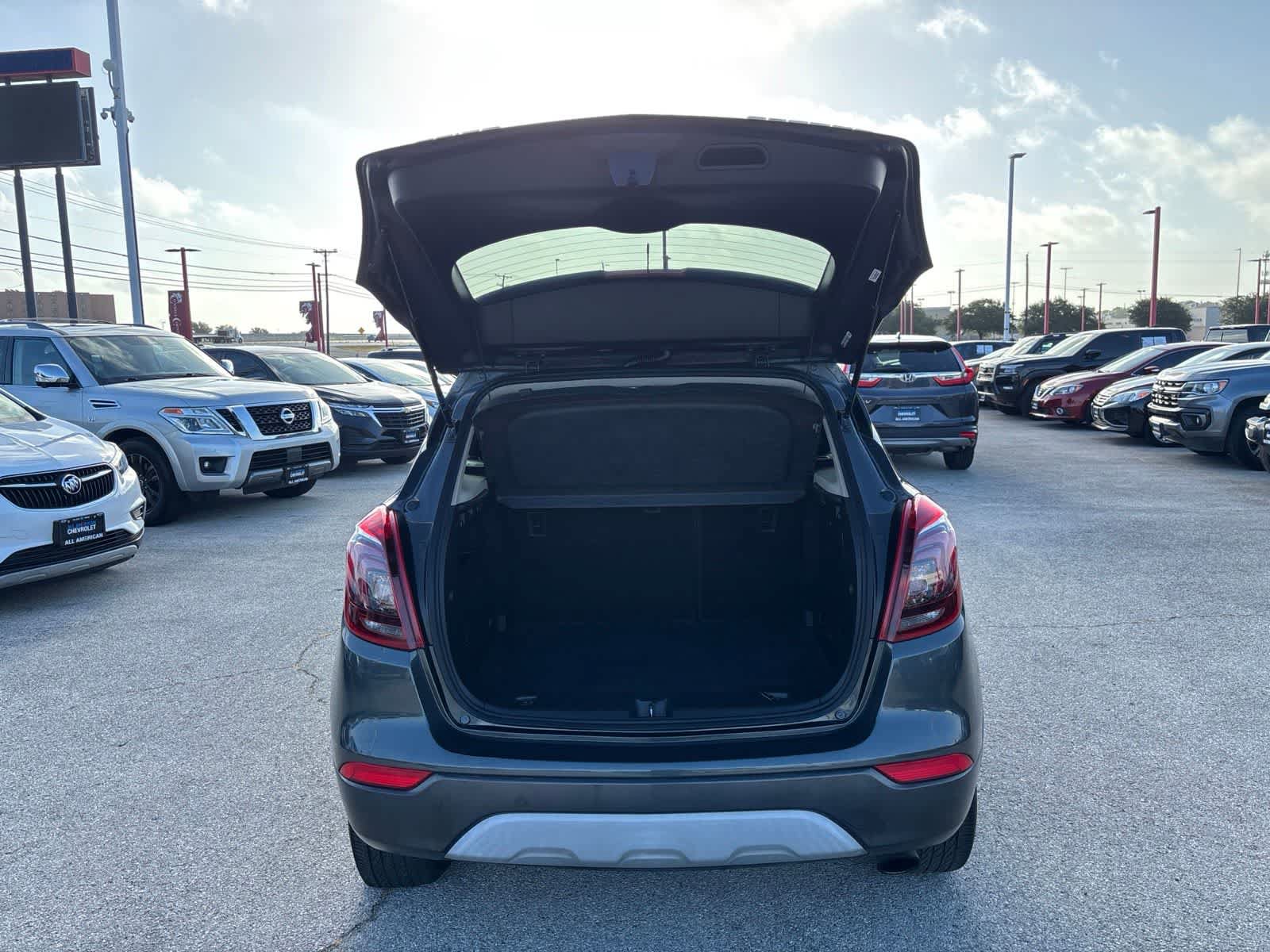 Used 2017 Buick Encore Preferred FWD image 5