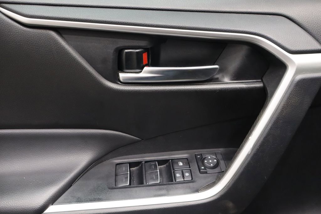 Used 2024 Toyota RAV4 XLE Premium image 19