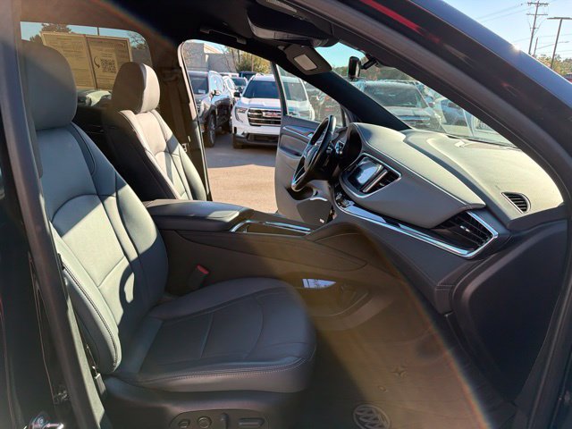 Certified 2023 Buick Enclave Premium AWD/4WD image 30