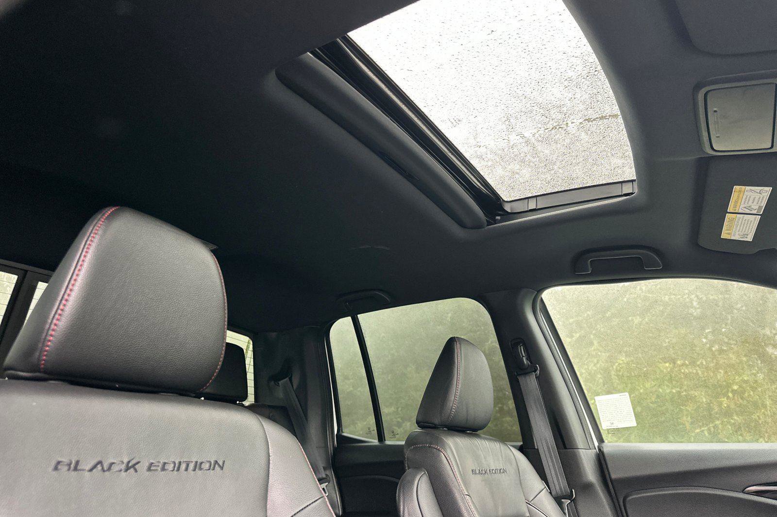 Certified 2023 Honda Ridgeline Black Edition image 16