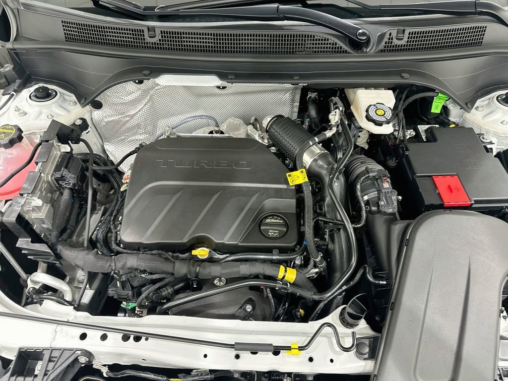 New 2026 Buick Envista Sport Touring FWD image 31