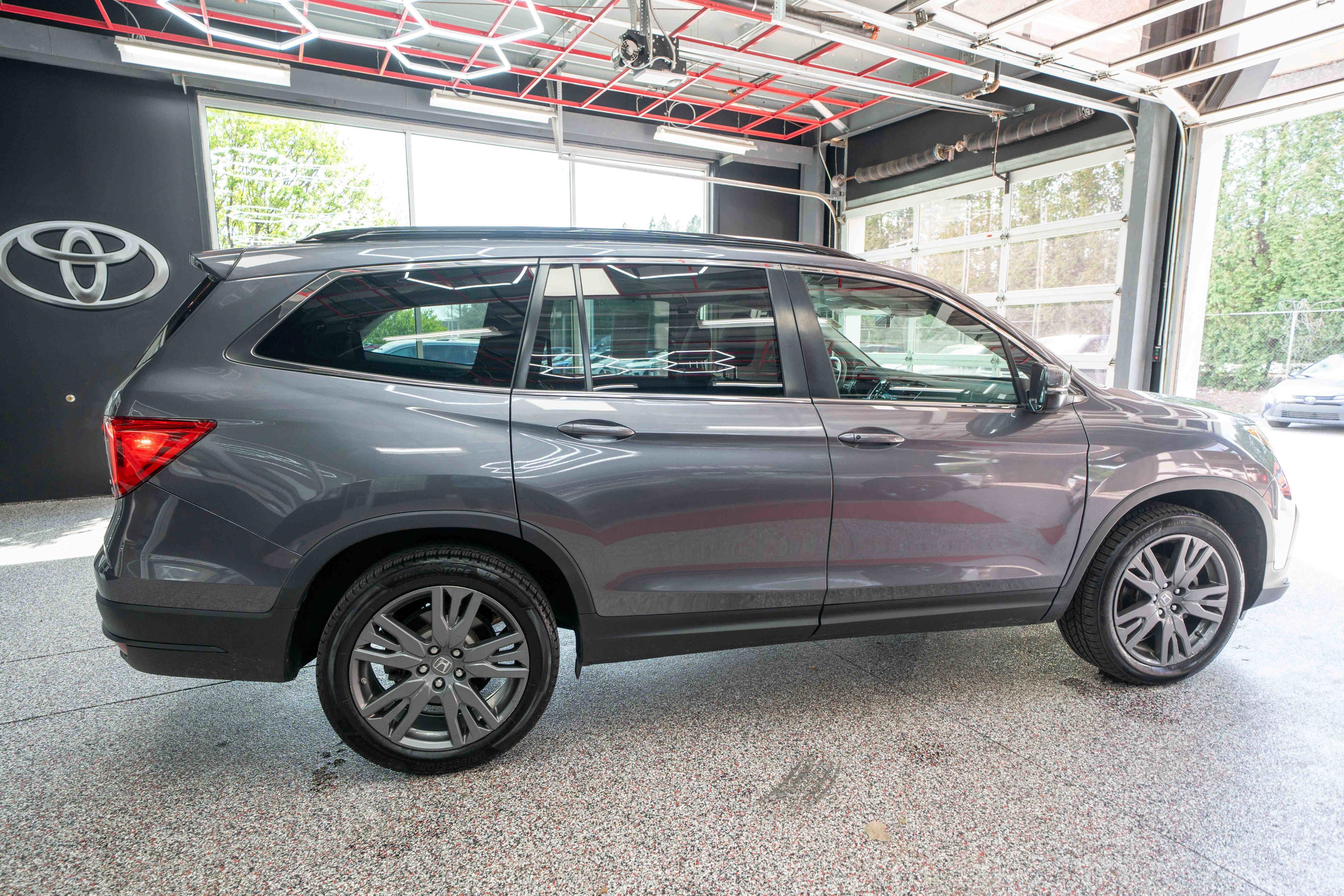 Used 2022 Honda Pilot Special Edition image 4
