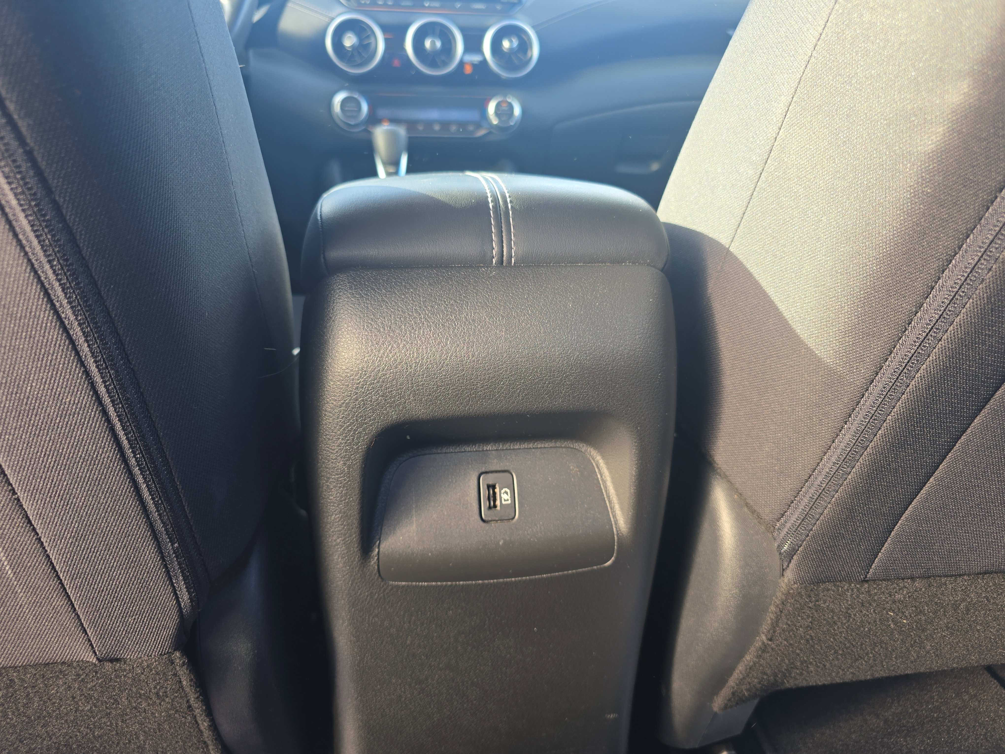 Used 2020 Nissan Sentra SV image 15