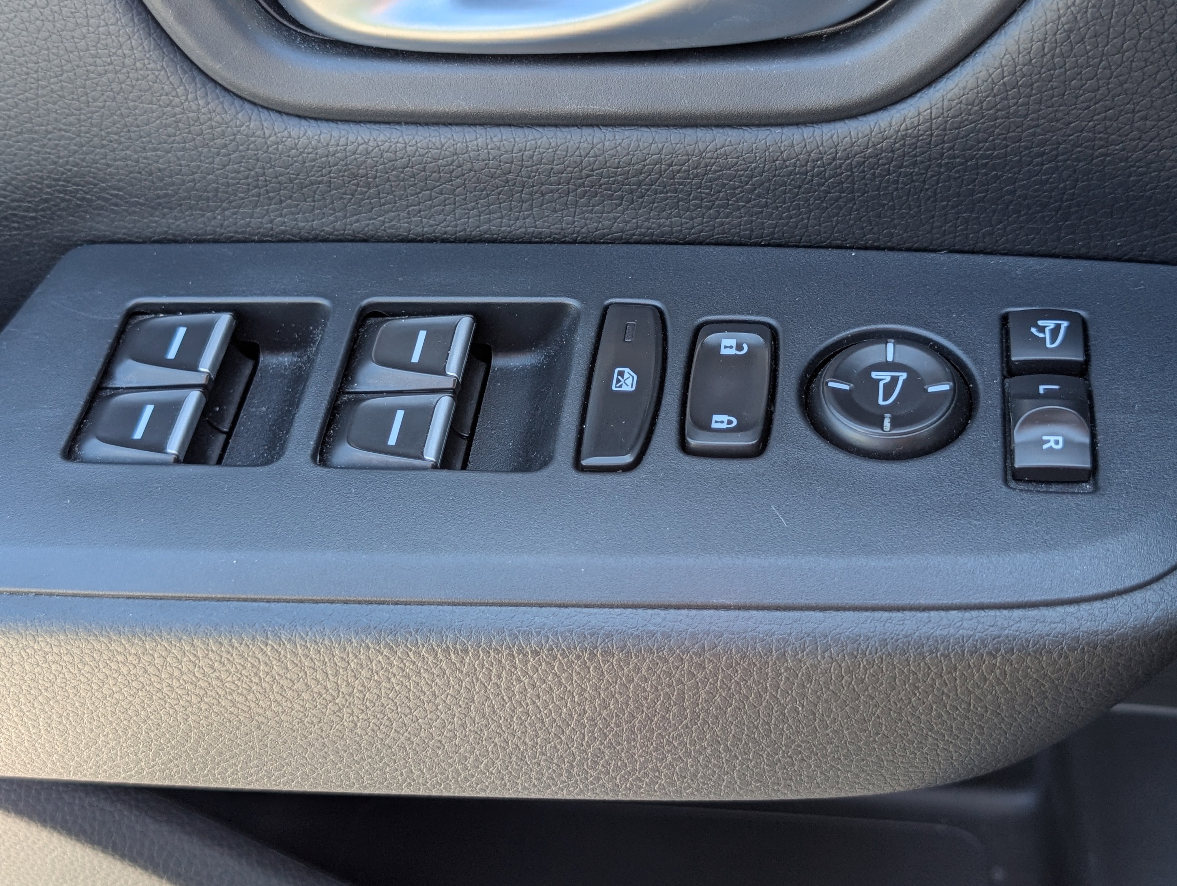 Used 2024 Honda Pilot TrailSport image 21