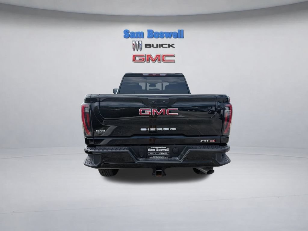 Used 2025 GMC Sierra 2500 AT4 AWD/4WD image 9