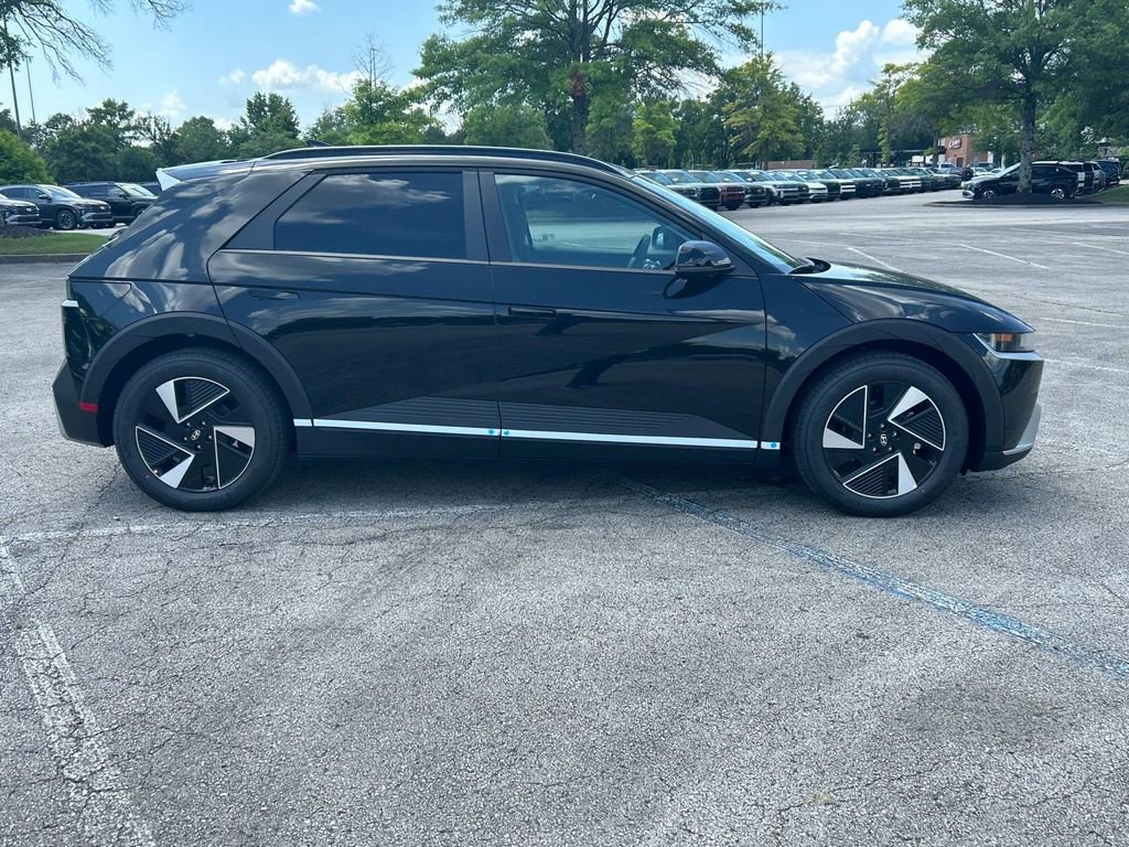 New 2025 Hyundai Ioniq 5 SEL image 8