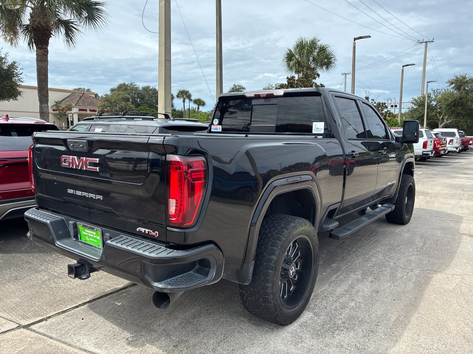 Used 2020 GMC Sierra 2500 AT4 w/ AT4 Premium Package AWD/4WD image 5