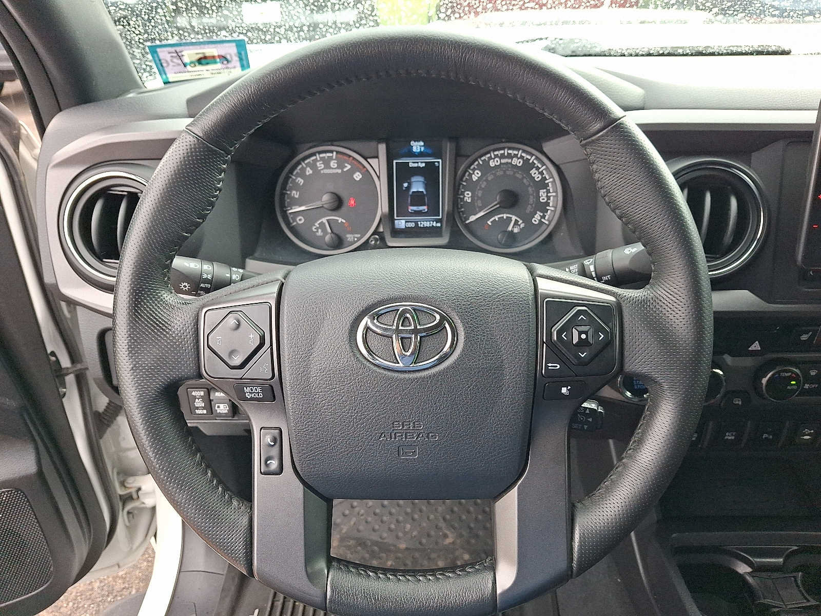 Used 2017 Toyota Tacoma TRD Pro AWD/4WD image 18