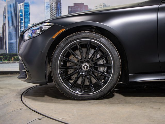 Certified 2024 Mercedes-Benz S 500 4MATIC image 7