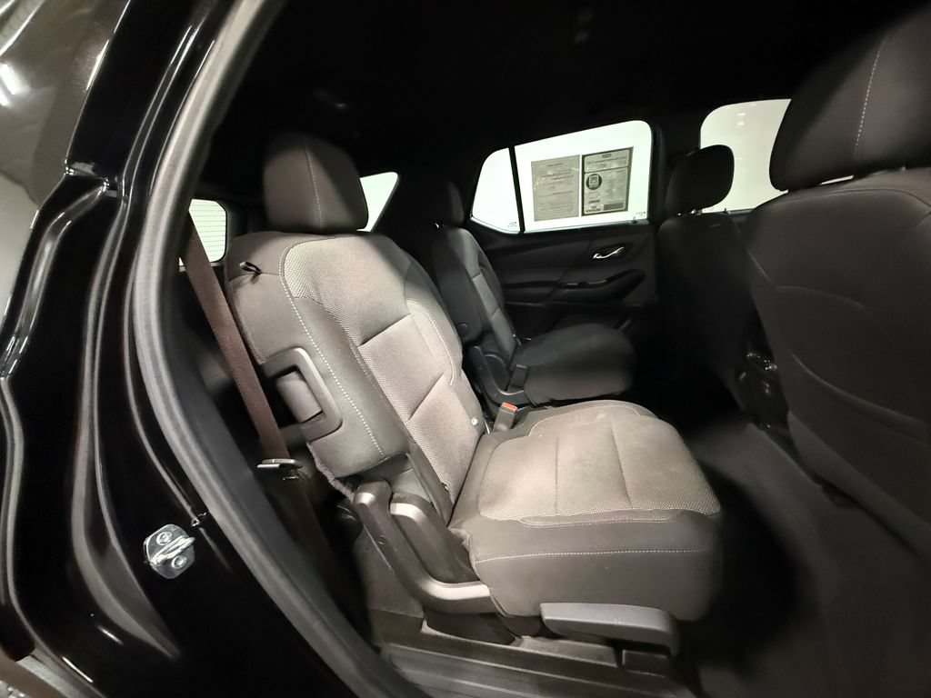 Used 2023 Chevrolet Traverse LT AWD/4WD image 14