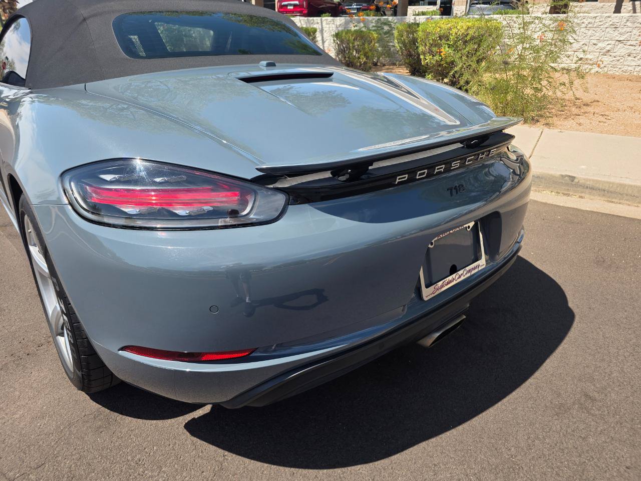 Used 2017 Porsche 718 Boxster RWD image 23