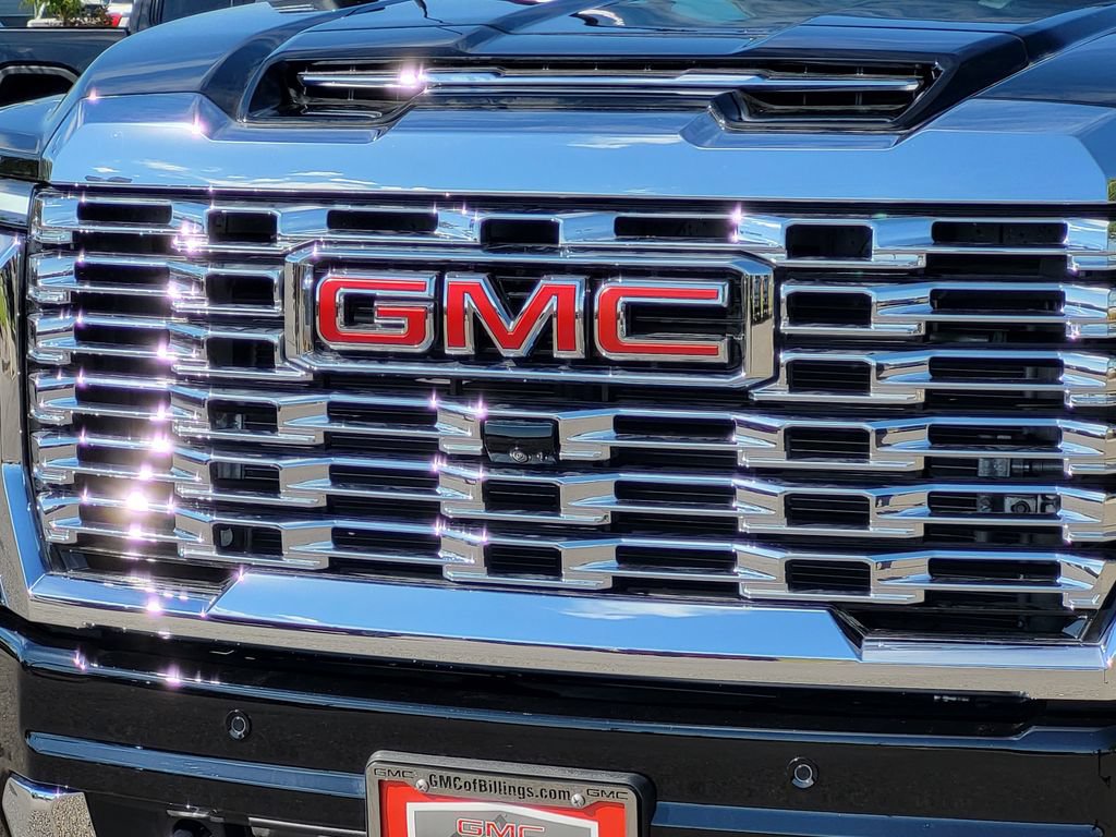New 2025 GMC Sierra 3500 Denali w/ Denali Reserve Package AWD/4WD image 36