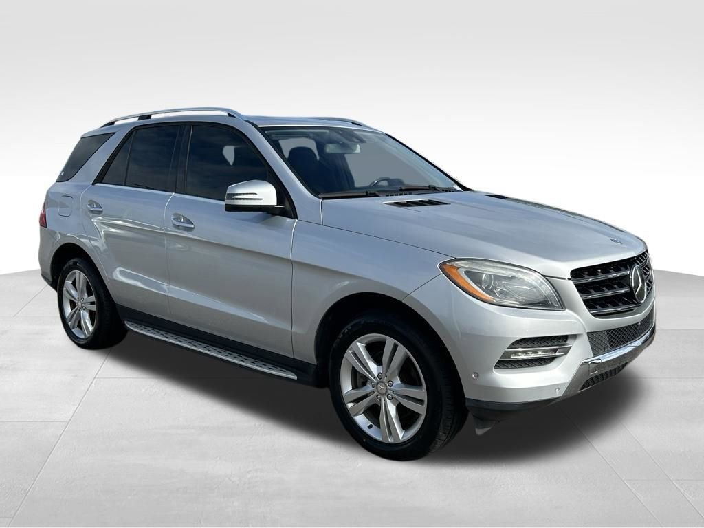 Used 2015 Mercedes-Benz ML 350 4MATIC image 7
