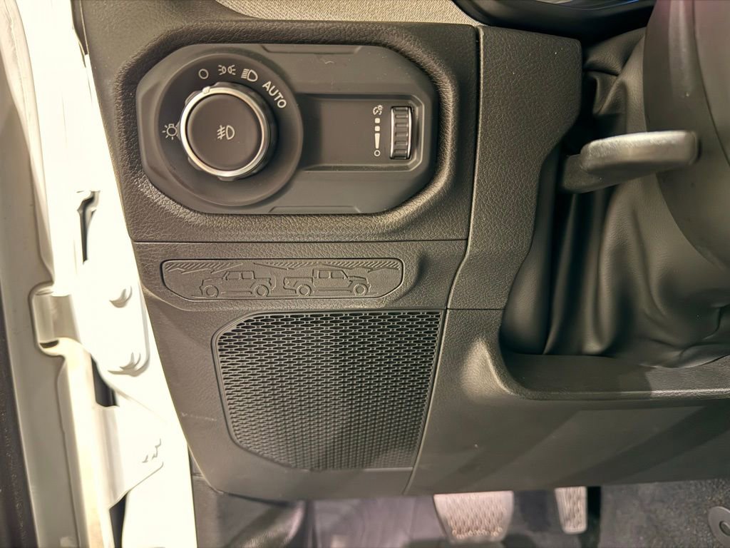 Used 2024 Jeep Wrangler Sport S image 15