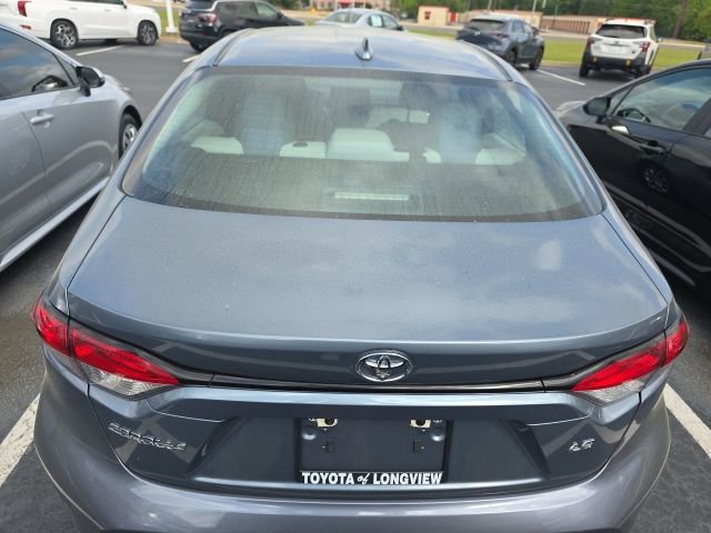 Certified 2022 Toyota Corolla LE image 5