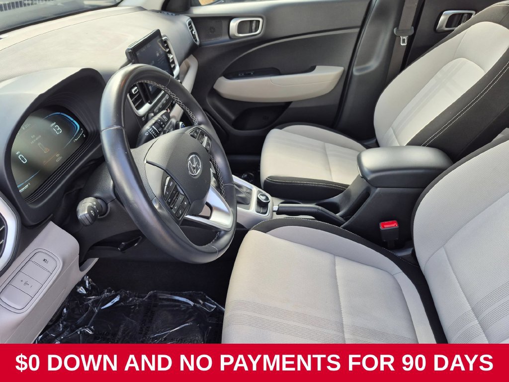 Used 2025 Hyundai Venue SEL FWD image 23