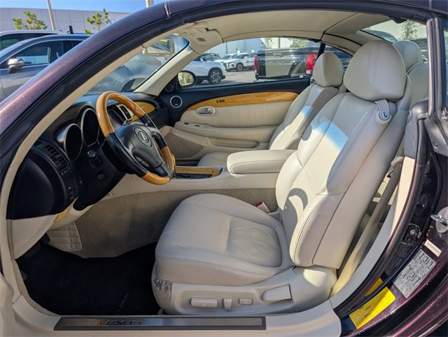 Used 2003 Lexus SC 430 Convertible image 6