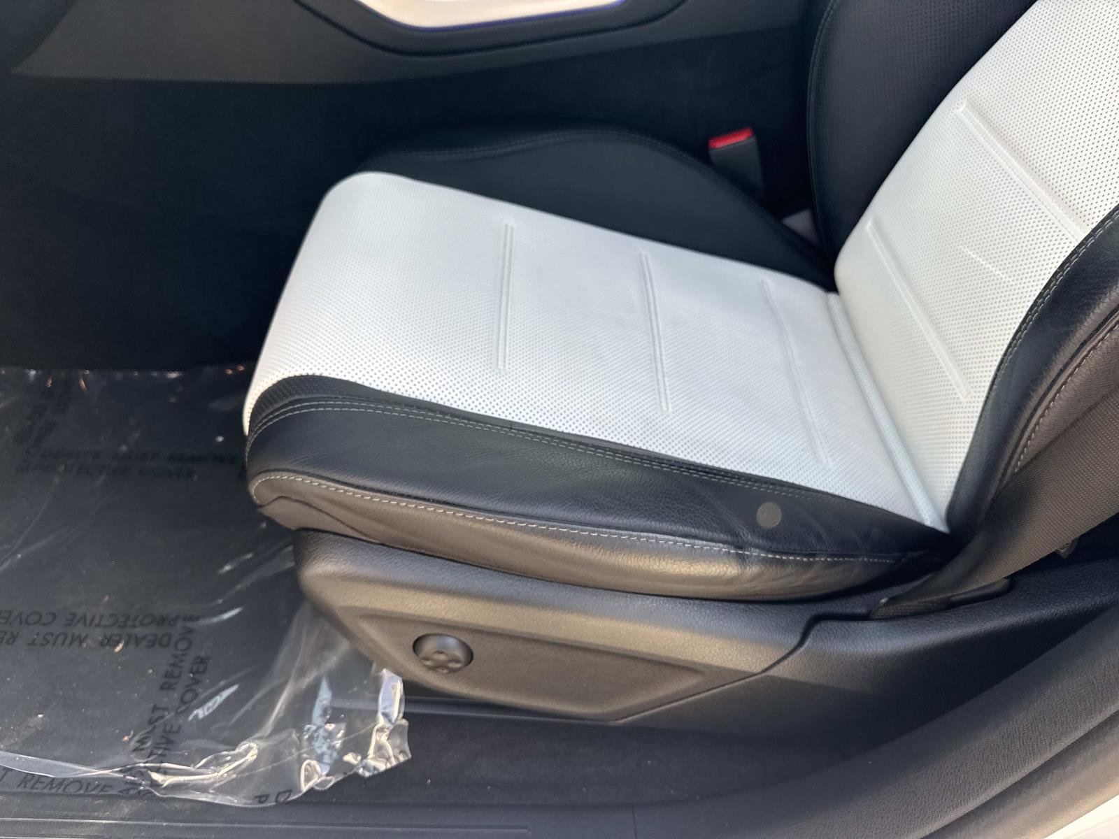 Certified 2025 Mercedes-Benz GLE 450e 4MATIC image 17