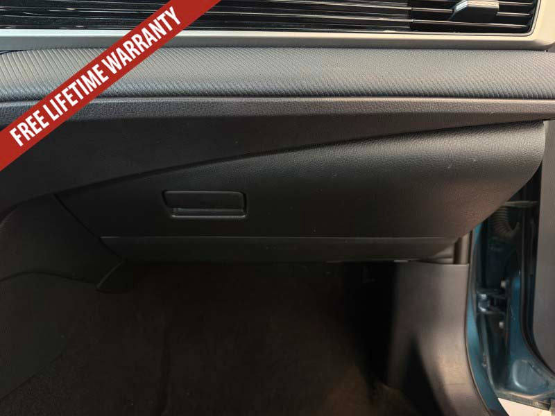 Used 2025 Toyota Camry SE FWD image 37