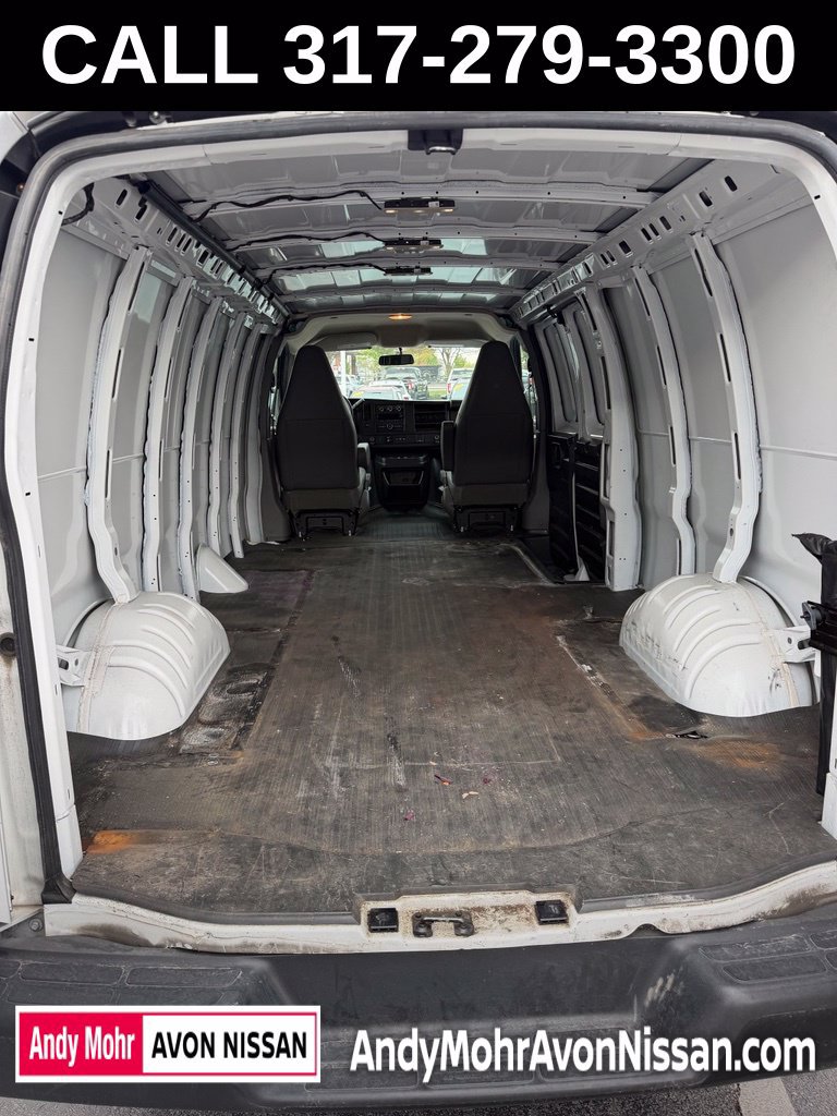 Used 2023 Chevrolet Express 3500 Extended RWD image 8