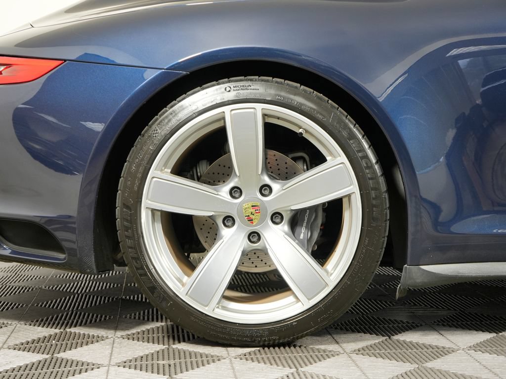 Certified 2017 Porsche 911 Targa 4 AWD/4WD image 24