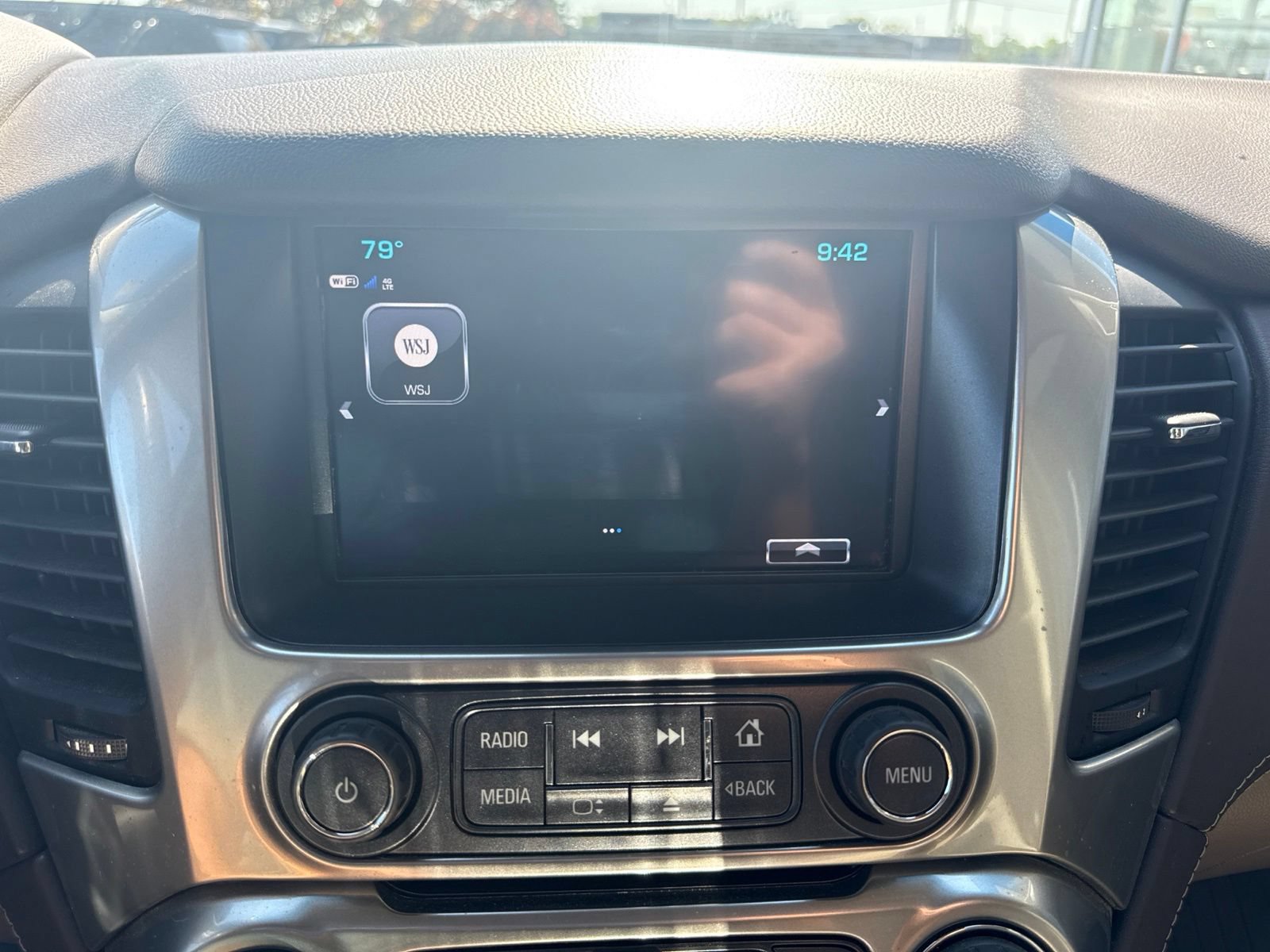 Used 2019 Chevrolet Tahoe LT w/ Luxury Package AWD/4WD image 26