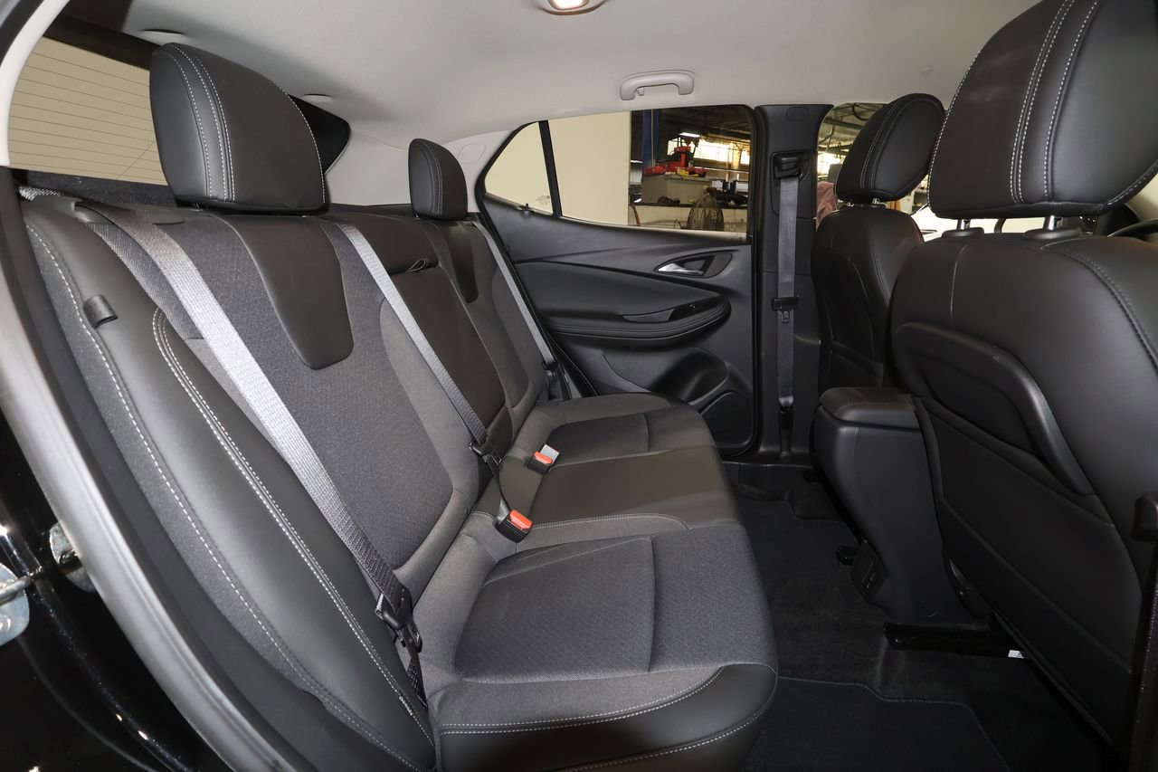 Certified 2023 Buick Encore GX Select image 25