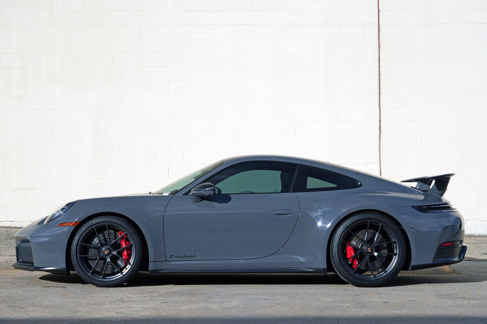Used 2025 Porsche 911 GTS image 9