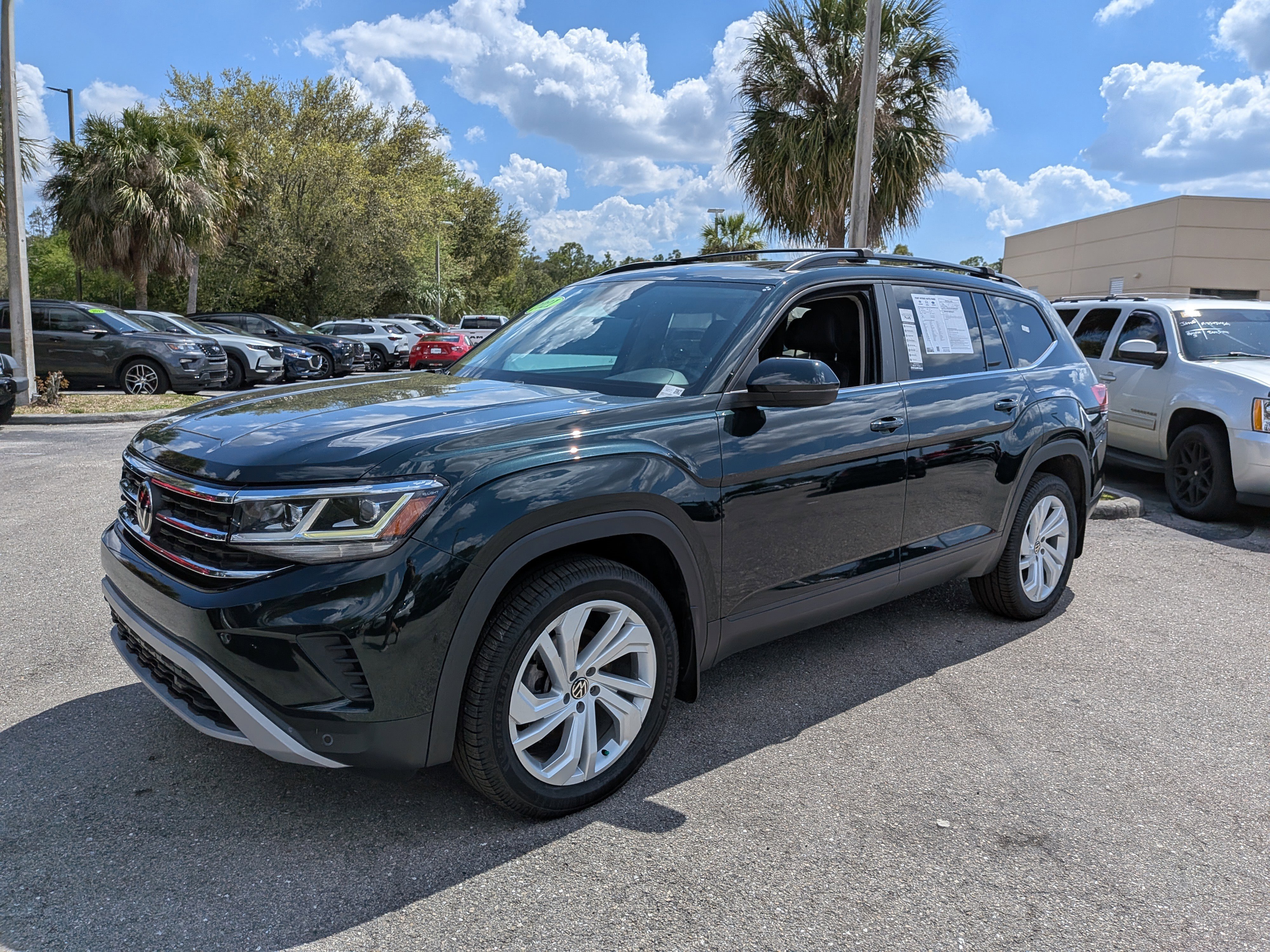 Used 2021 Volkswagen Atlas SE w/ Panoramic Sunroof Package image 8