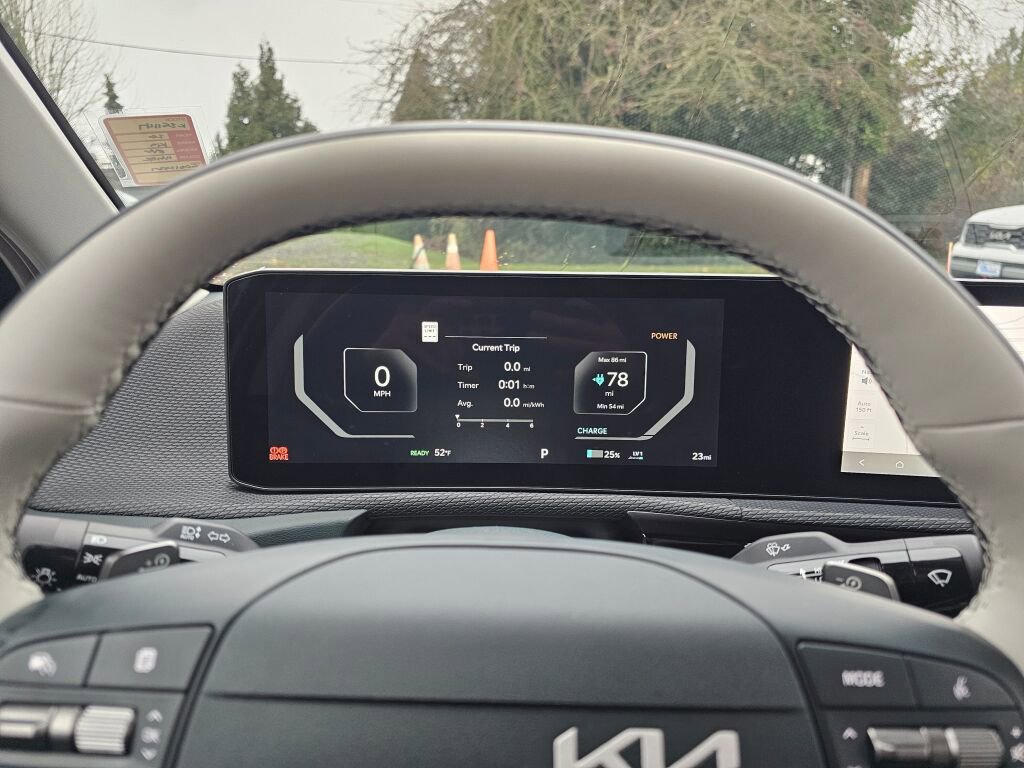 New 2025 Kia EV6 Wind AWD/4WD image 13