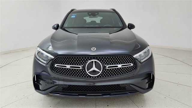 Used 2024 Mercedes-Benz GLC 300 4MATIC w/ AMG Line image 2