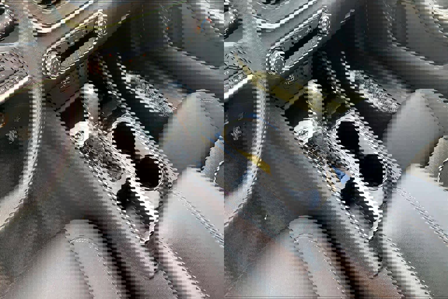 Used 2024 Nissan Altima 2.5 SV image 16