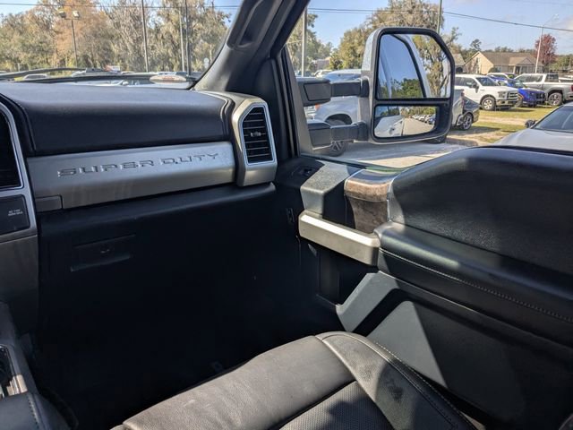 Used 2022 Ford F250 Lariat w/ Chrome Package image 14