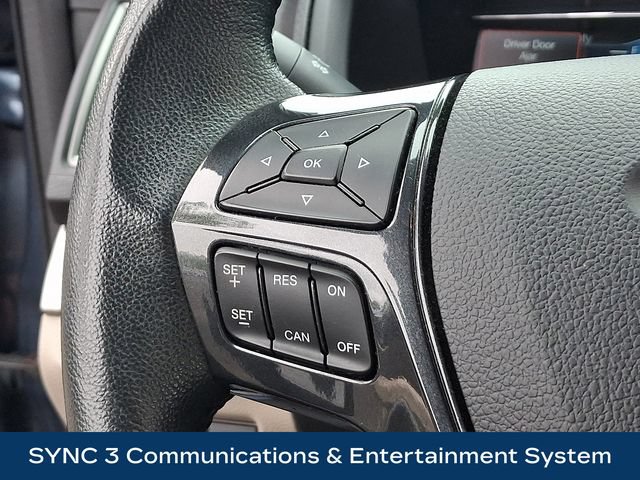 Used 2019 Ford Explorer XLT w/ Equipment Group 202A AWD/4WD image 7
