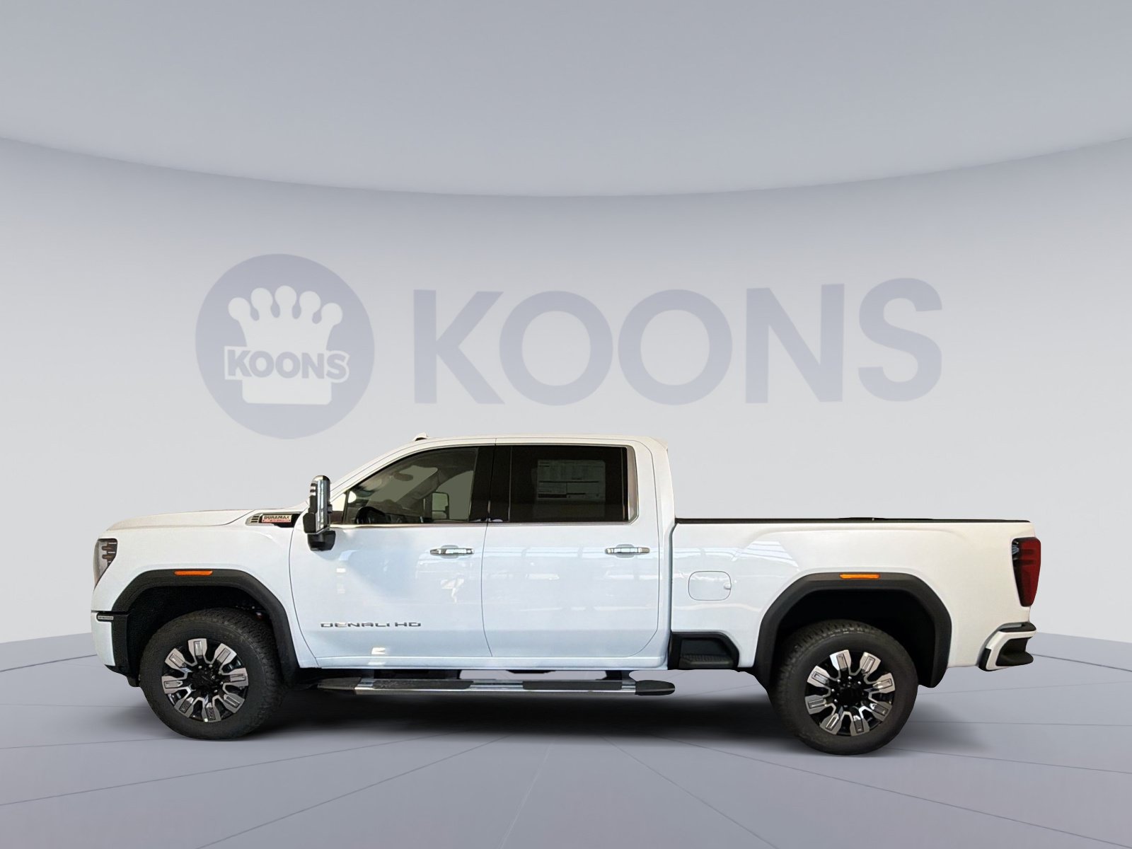 New 2026 GMC Sierra 2500 Denali w/ Denali Reserve Package AWD/4WD image 2
