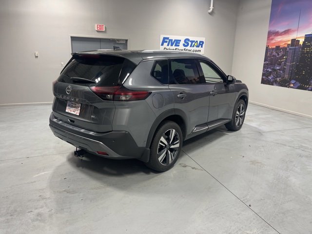 Used 2023 Nissan Rogue SL w/ SL Premium Package image 5