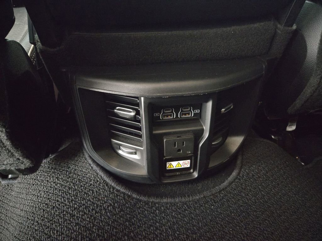 Used 2024 RAM 2500 Laramie image 27