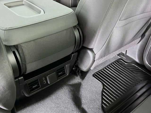 New 2026 GMC Sierra 1500 Elevation image 23