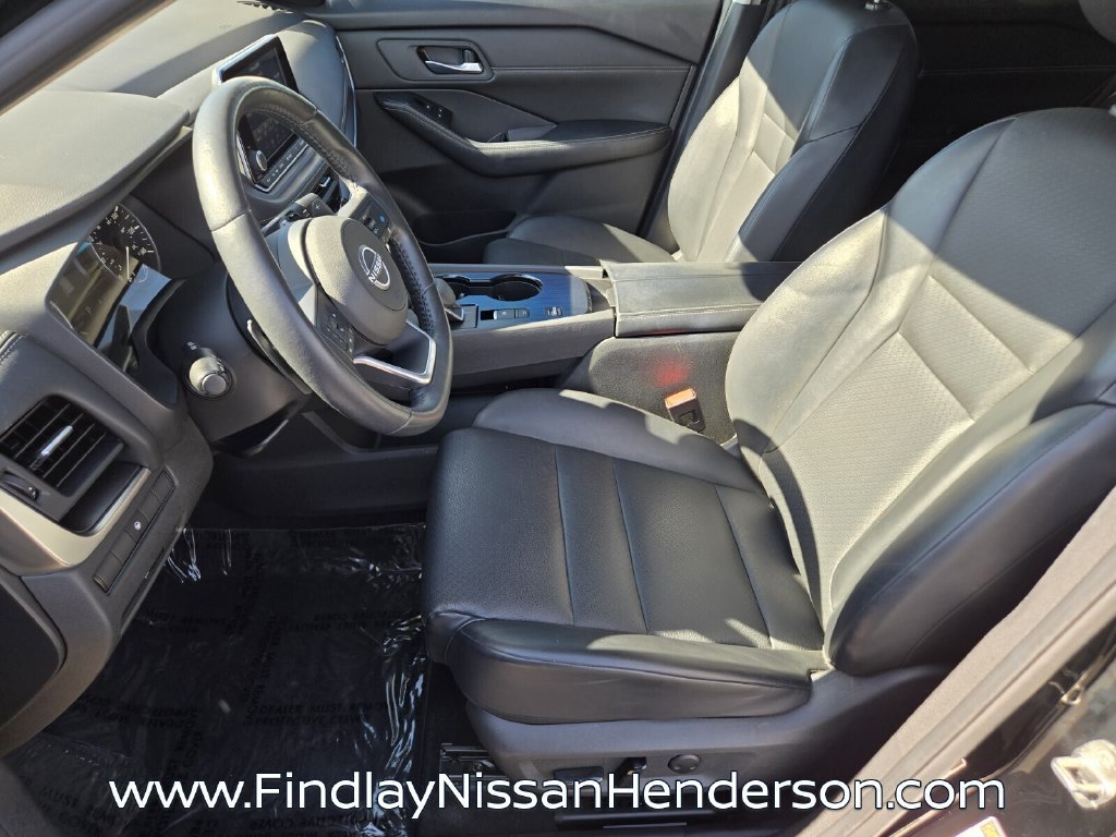 Used 2024 Nissan Rogue SV w/ SV Premium Package FWD image 10