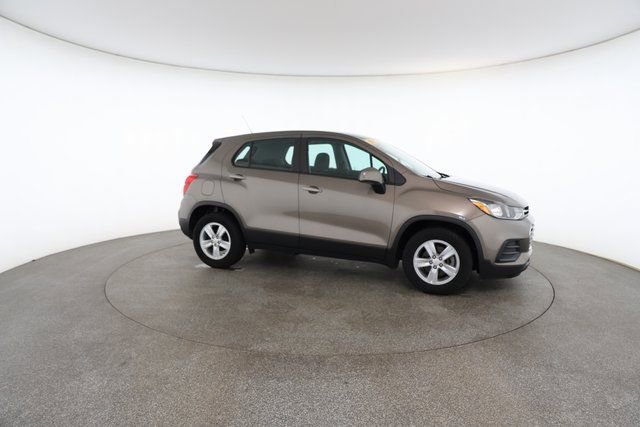 Used 2020 Chevrolet Trax LS image 24