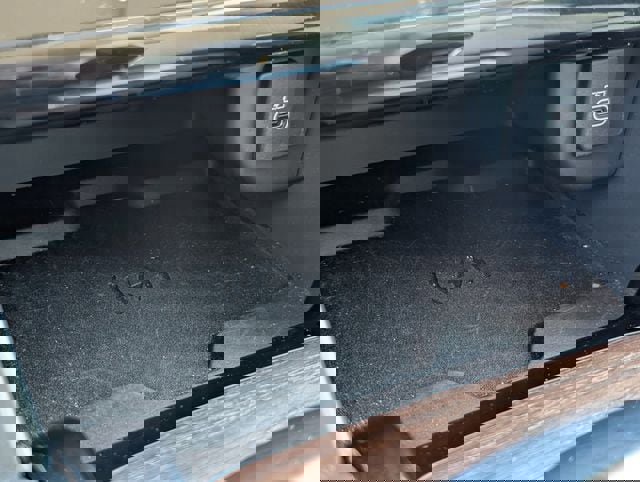 Used 2023 Land Rover Discovery Sport S image 17