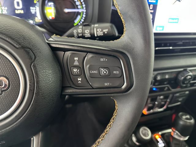 Used 2024 Jeep Wrangler Unlimited w/ Convenience Group image 15